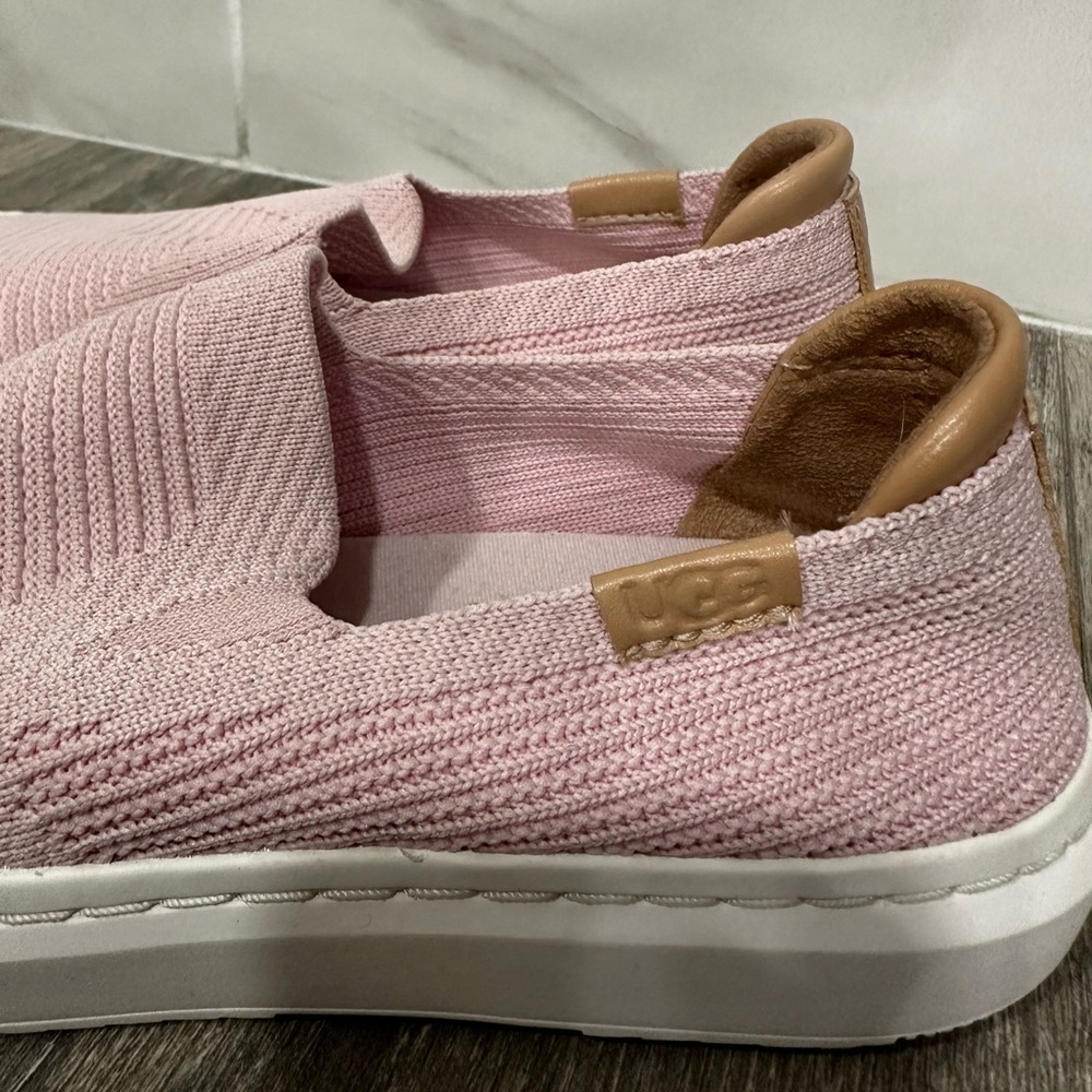 UGG Soft Pink Knit Slippers - Picture 12 of 14